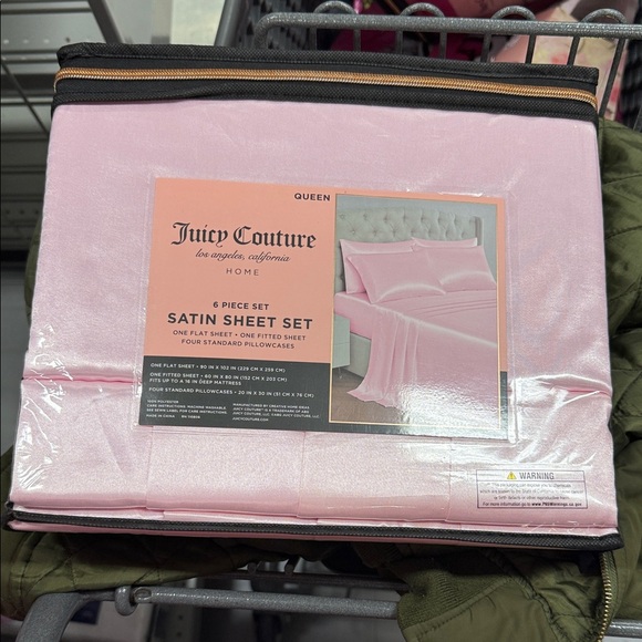 Juicy Couture Other - Juicy Couture Blush Satin Sheet Set